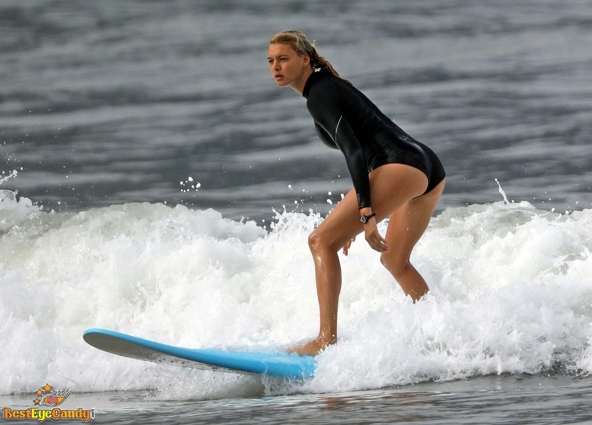 Kelly Rohrbach underwear in Shizuoka