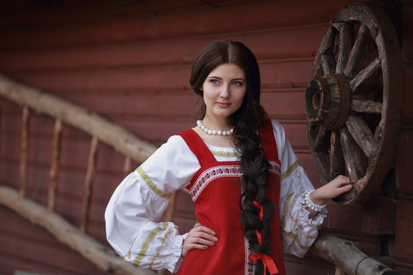 Girls in Slavic costumes in Shizuoka